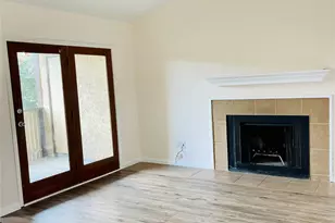 2106 Horizon Trail, Arlington, TX 76011 - Photo 4
