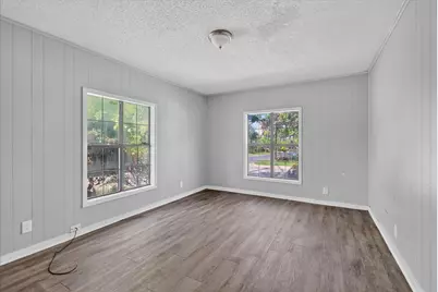 2415 W Collin Street, Corsicana, TX 75110 - Photo 14