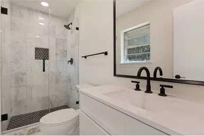 417 Keats Circle, Irving, TX 75061 - Photo 14