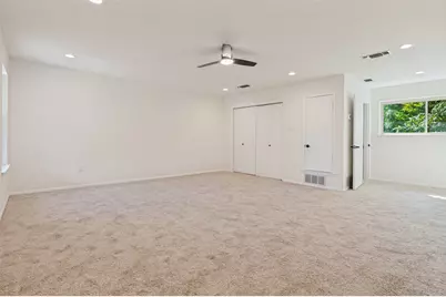417 Keats Circle, Irving, TX 75061 - Photo 12