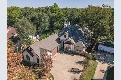 1407 S Houston Street, Kaufman, TX 75142 - Photo 2