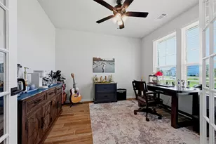 60 Roosevelt Ln, Valley View, TX 76272 - Photo 12