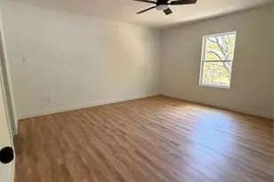 419 S Bond Ave, Dallas, TX 75211 - Photo 10