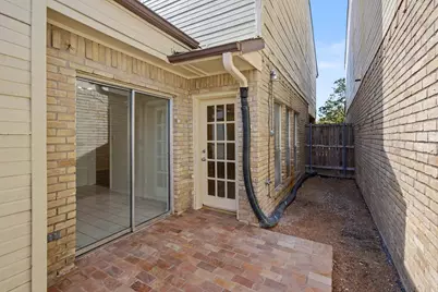 5825 Preston Valley Drive, Dallas, TX 75240 - Photo 36