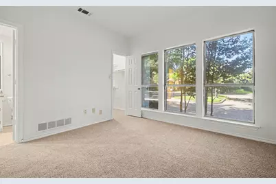 5825 Preston Valley Drive, Dallas, TX 75240 - Photo 24
