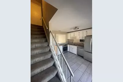 115 W Doyle Street, Granbury, TX 76048 - Photo 6
