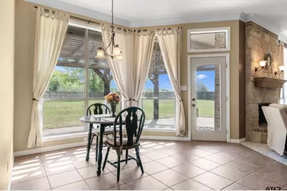 112 Lake Meadowdrive, Canton, TX 75103 - Photo 6