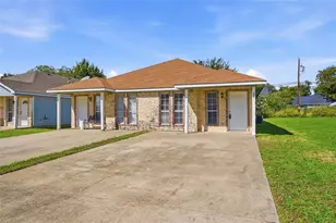 113 W Wilson Ave, Sherman, TX 75090 - Photo 2