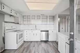 513 Towne House Ln, Richardson, TX 75081 - Photo 6