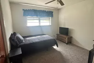 1207 Pebble St, Bowie, TX 76230 - Photo 16