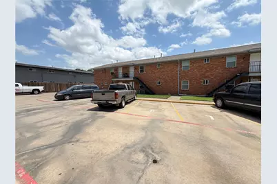2266 W Oak Street, Denton, TX 76201 - Photo 12
