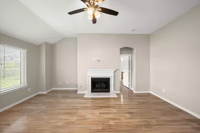 7363 Estela, Grand Prairie, TX 75054 - Photo 18