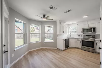 337 McMurtry Drive, Arlington, TX 76002 - Photo 12