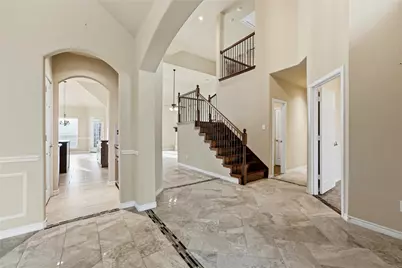 7311 Padilla, Grand Prairie, TX 75054 - Photo 4