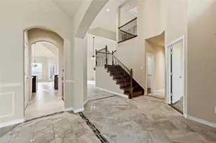 7311 Padilla, Grand Prairie, TX 75054 - Photo 4