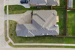 7311 Padilla, Grand Prairie, TX 75054 - Photo 10