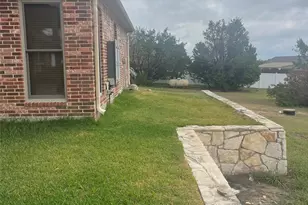 124 True Grit Ct, Weatherford, TX 76088 - Photo 4