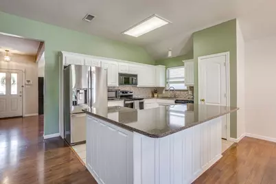 1032 Roundrock Drive, Saginaw, TX 76179 - Photo 10