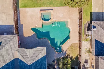 1410 Macrae Court, Allen, TX 75013 - Photo 2