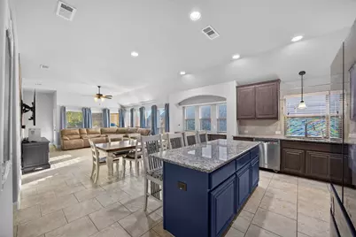 413 Lakeview Drive, Alvarado, TX 76009 - Photo 6