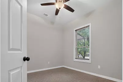 180 Garnet Road, Springtown, TX 76082 - Photo 14