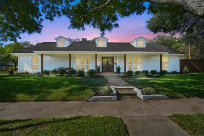 301 N Preston Street, Ennis, TX 75119 - Photo 4