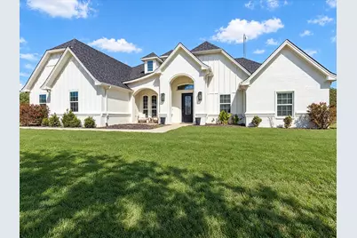 104 Silver Lakes Drive, Sunset, TX 76270 - Photo 2