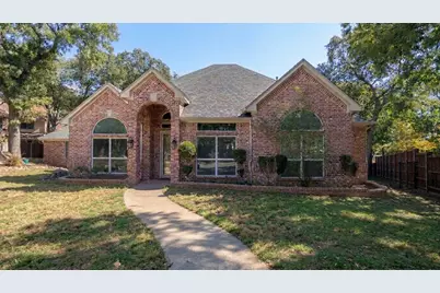804 Woodbury Court, Keller, TX 76248 - Photo 2