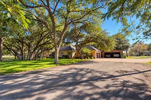 345 W Clinton St, Dublin, TX 76446 - Photo 1