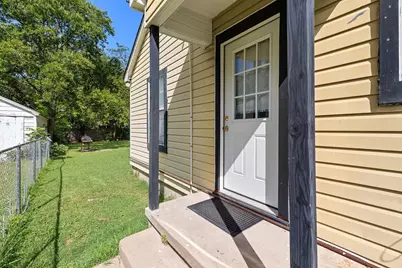 1212 Lewis Street, Bellmead, TX 76705 - Photo 4