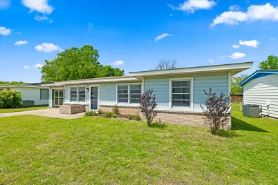 1308 Rose Avenue, Cleburne, TX 76033 - Photo 22
