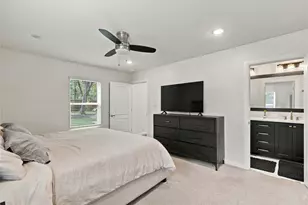 1239 S Waverly Dr, Dallas, TX 75208 - Photo 12