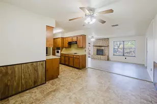 409 Crestwood Dr, Eastland, TX 76448 - Photo 12