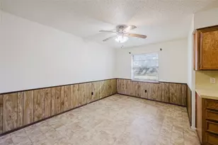 409 Crestwood Dr, Eastland, TX 76448 - Photo 10