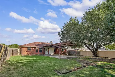 7929 Sunrise Drive, Watauga, TX 76148 - Photo 18