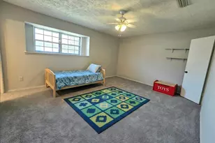 99 W Mountain Creek Dr, Grand Prairie, TX 75052 - Photo 22