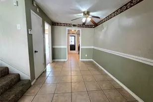 99 W Mountain Creek Dr, Grand Prairie, TX 75052 - Photo 10