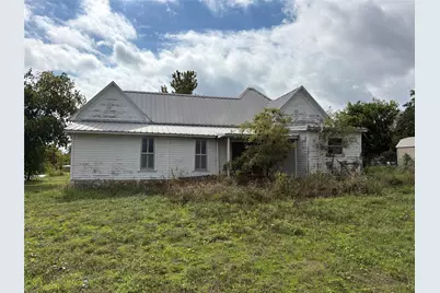 104 E North Street, Hico, TX 76457 - Photo 4