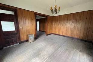104 E N St, Hico, TX 76457 - Photo 16
