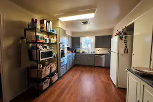 413 Davis Dr, Athens, TX 75751 - Photo 4