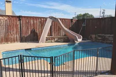 2400 Raintree Drive, Plano, TX 75074 - Photo 2