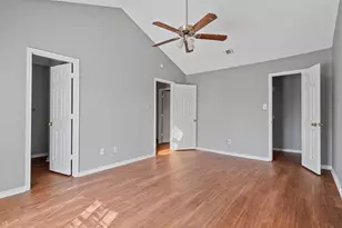 810 Custer St, Arlington, TX 76014 - Photo 16