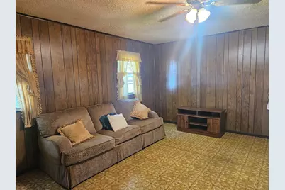 4117 Parrish Road, Haltom City, TX 76117 - Photo 4