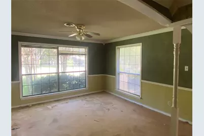 308 Valleyglen Drive, DeSoto, TX 75115 - Photo 8