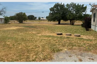 102 S Houston Street, Millsap, TX 76066 - Photo 14