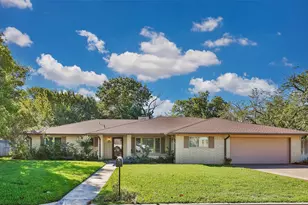 [Address not provided], Gainesville, TX 76240 - Photo 2