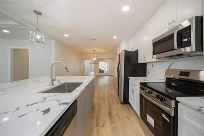 [Address not provided], Dallas, TX 75244 - Photo 10