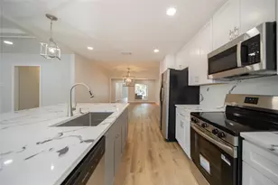 [Address not provided], Dallas, TX 75244 - Photo 10