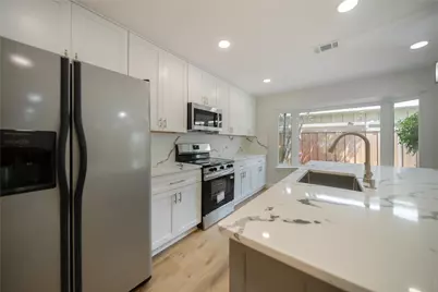 [Address not provided], Dallas, TX 75244 - Photo 8