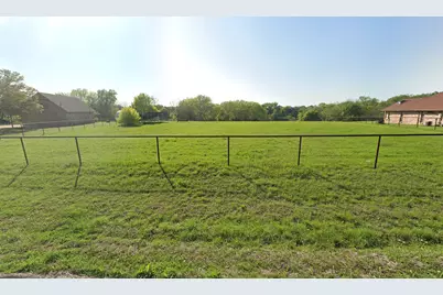 2703 Lake Ridge Road, Glenn Heights, TX 75154 - Photo 2